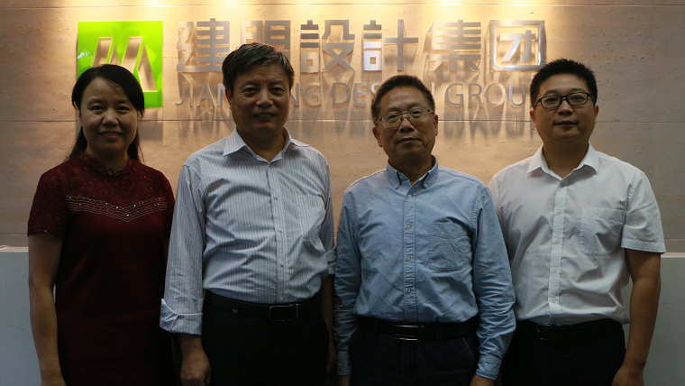 福建工程学院童昕校长到yp街机电子游戏调研指导