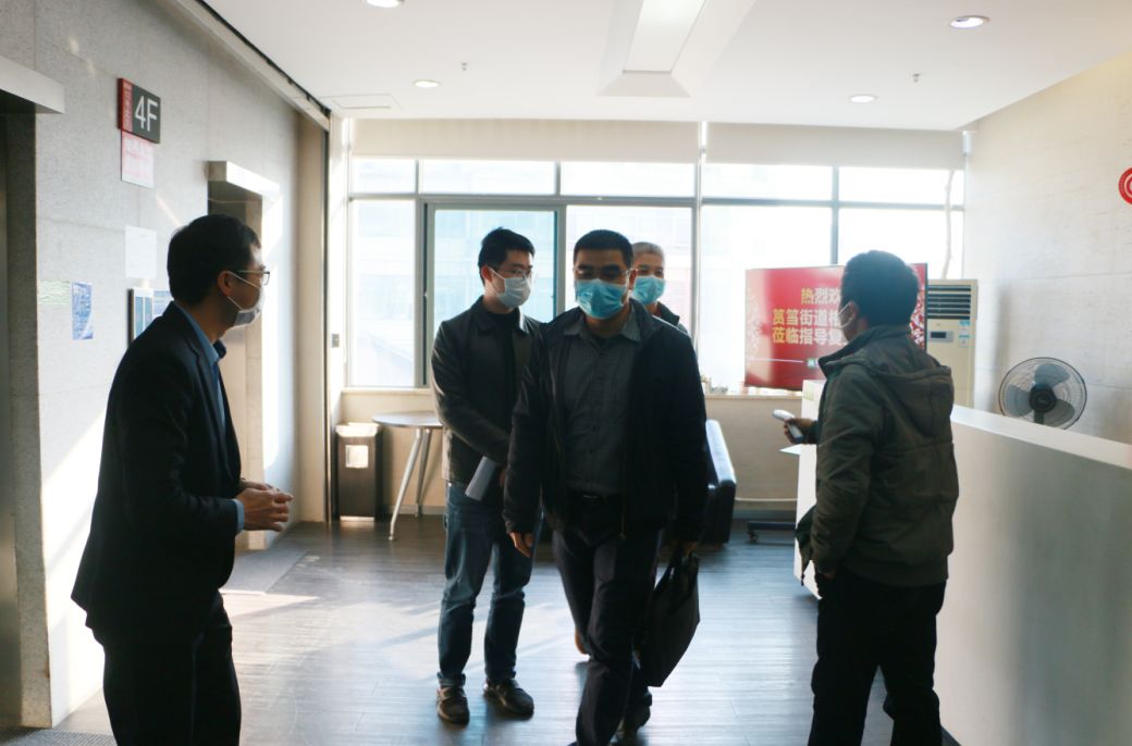 万众一心，，，，，携手抗疫 | 筼筜街道主任苏克一行莅临yp街机电子游戏指导复工情形